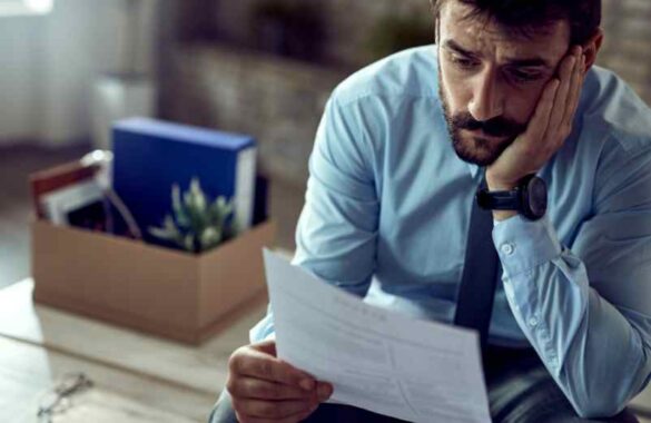 Comment annoncer une fin de période d’essai à un employé : exemples et