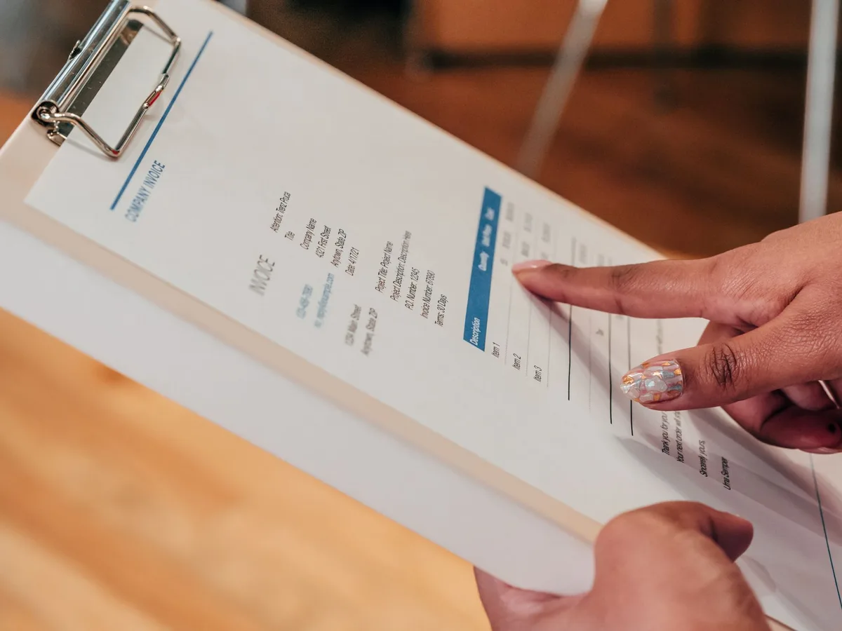 Tableau récapitulatif des mentions obligatoires sur un document commercial