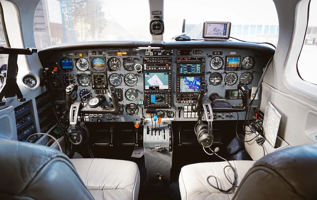 Tableau de bord montrant indicateurs d'un pilote : taux de connexion et complétion