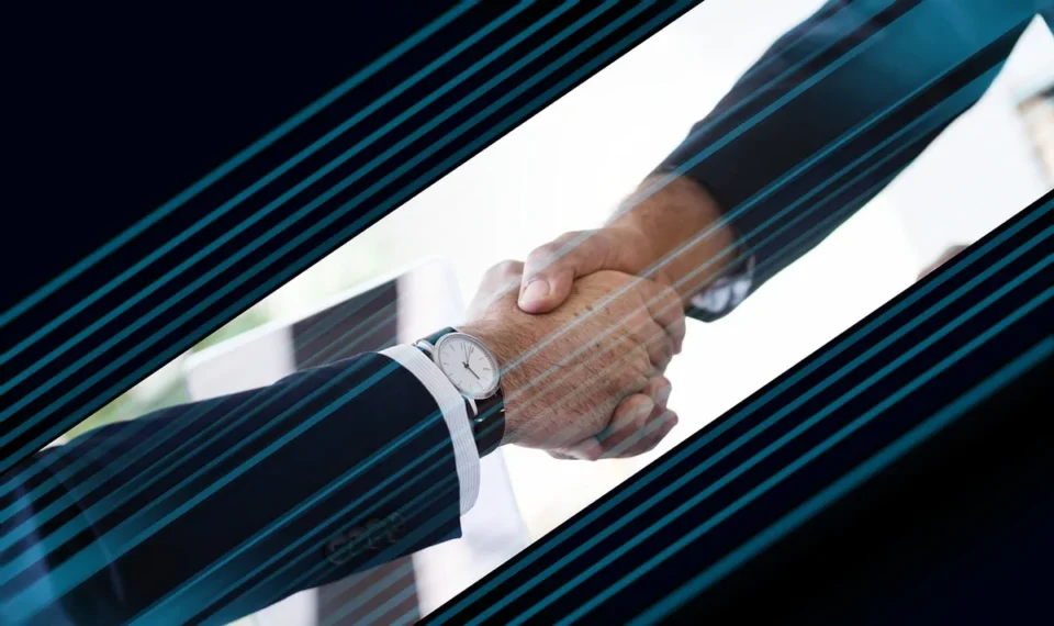 Partenaire commercial consultant une formation courte sur smartphone au point de vente